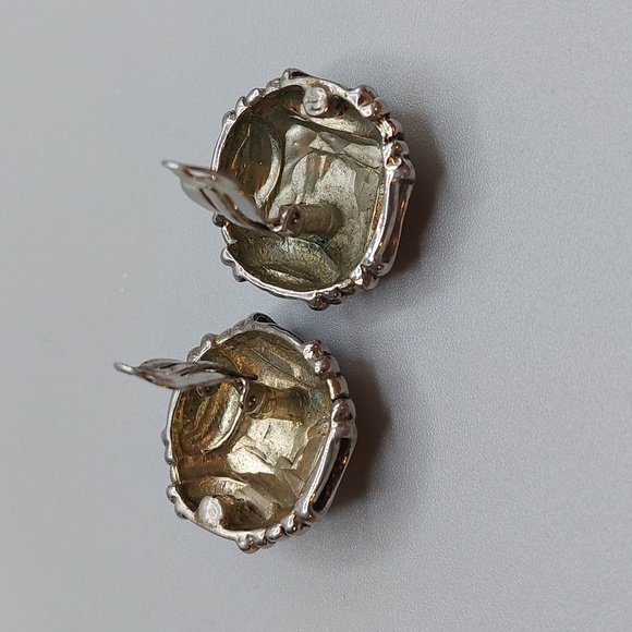 Vtg Chunky Silver Tone Geometric Op Art Clip On Earrings Runway Statement Bold - Picture 4 of 6